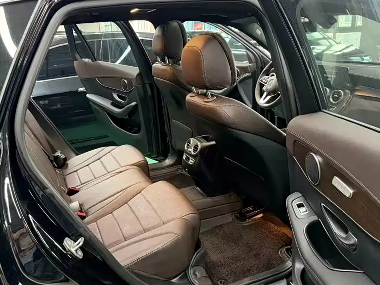 Mercedes-Benz GLC 2021 GLC 260 L 4MATIC Luxury фото 12