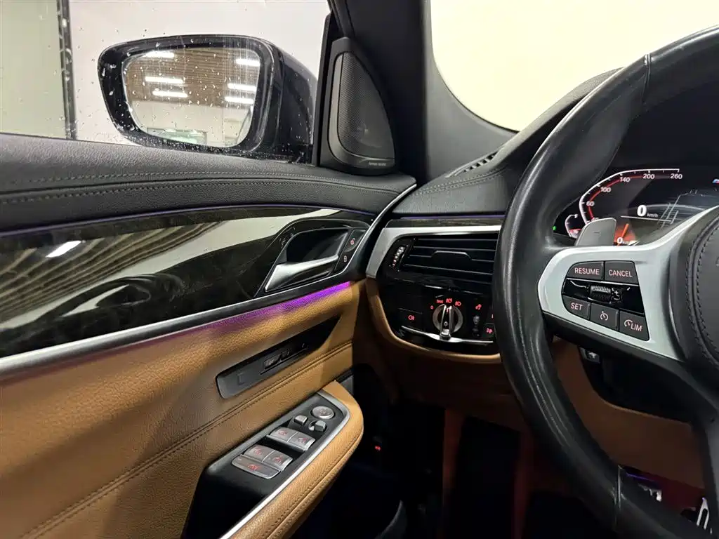 BMW 6 Series GT 2021 630i M Sport Package фото 15