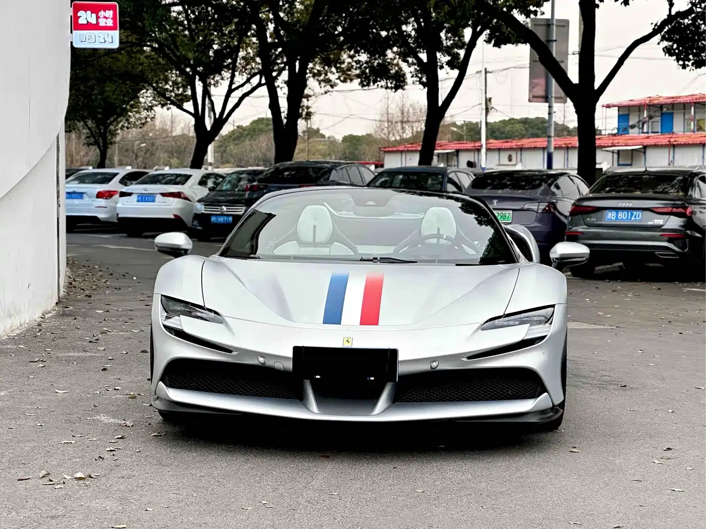 Ferrari SF90 2024 2021 3.9T V8 Spider