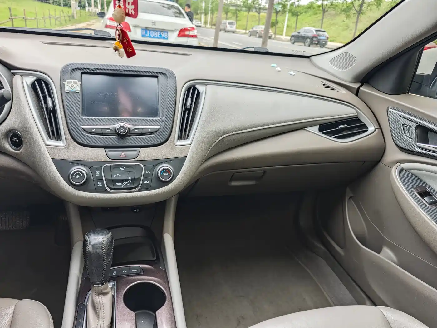 Chevrolet Malibu XL 2018 530T Auto RuiXiang Edition фото 12