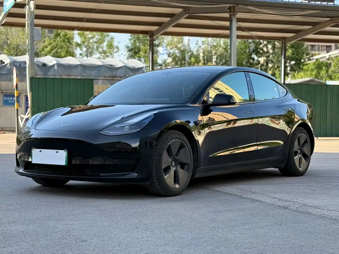 Tesla Model 3 2022