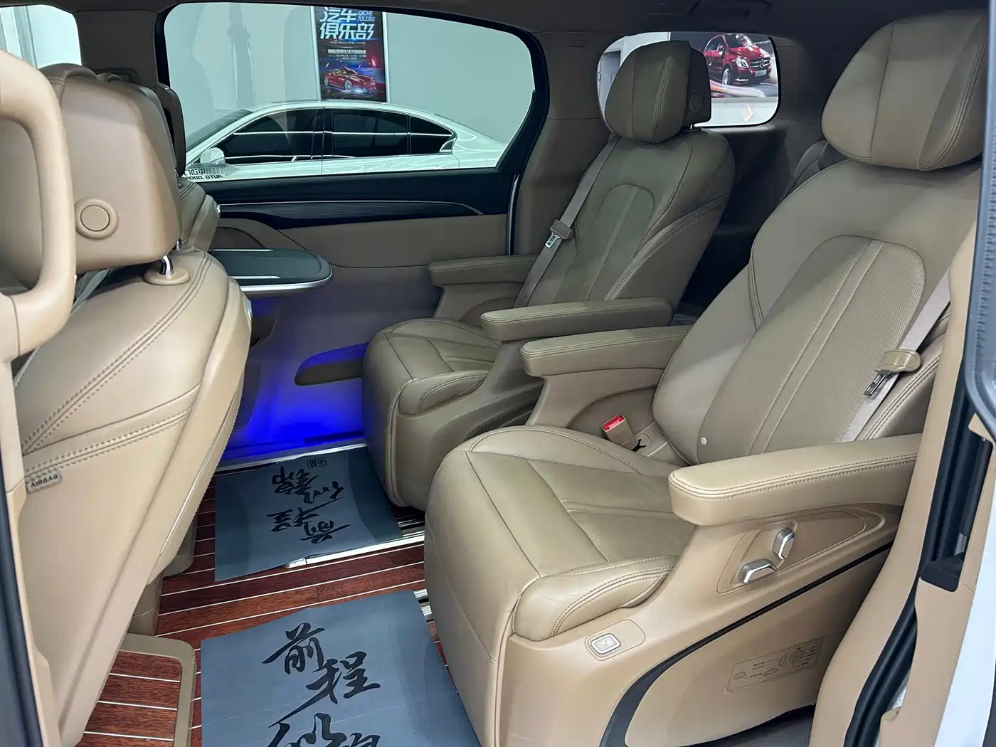 Фото 9 - Buick GL8