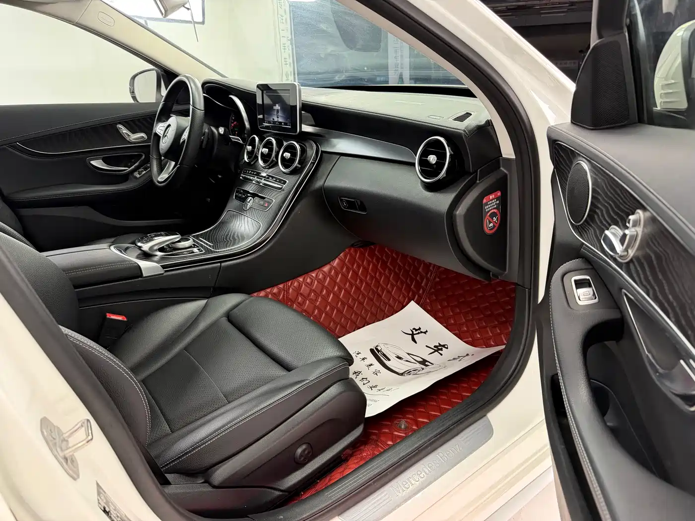 Mercedes-Benz C-Class 2017 Facelift C 180 L Fashion Sport Edition фото 5