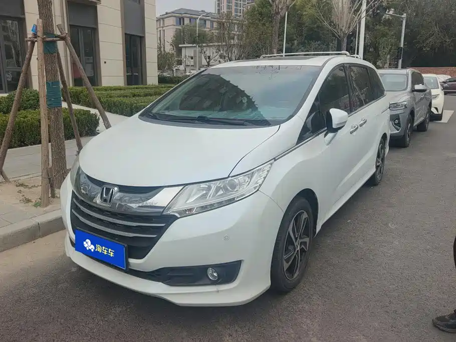 Honda Odyssey 2015 — пригон из Китая