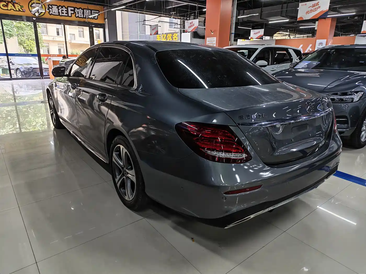 Mercedes-Benz E-Class 2019 E 260 L Sport фото 17