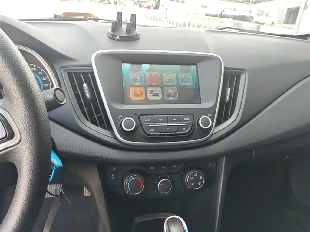 Chevrolet Cavalier 2016 1.5L Automatic Delight Edition фото 13