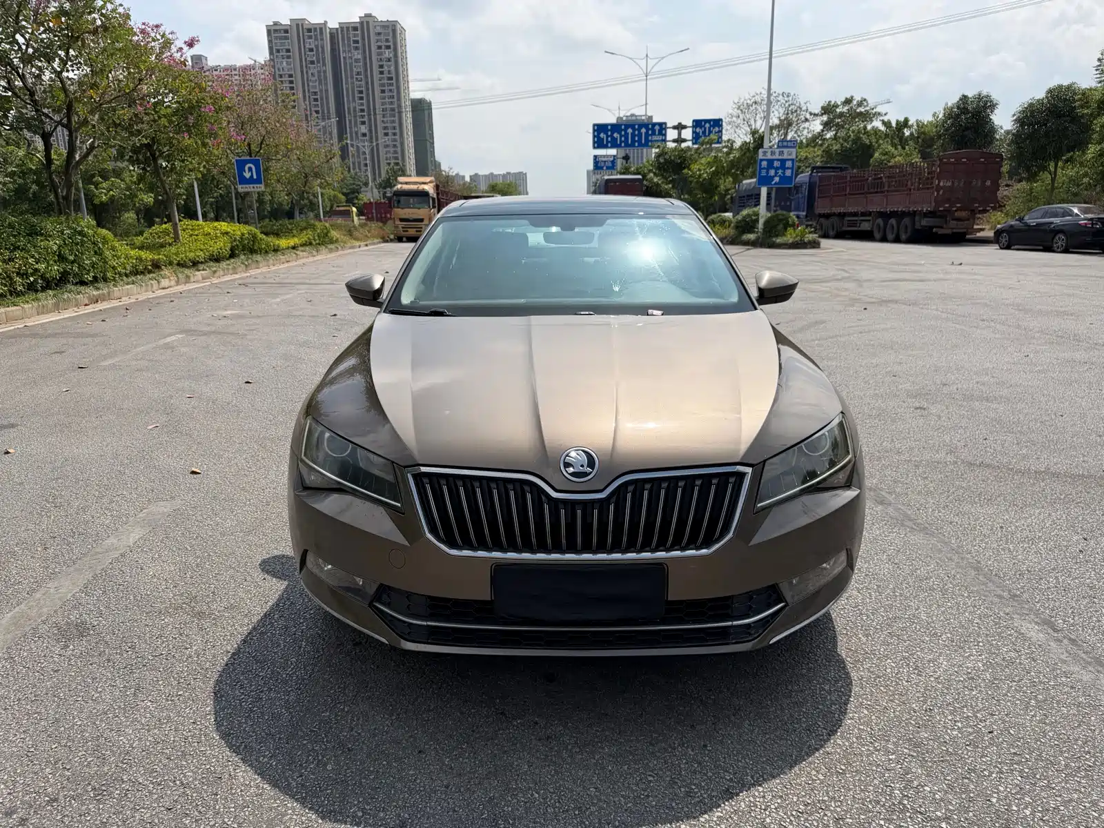 صورة 2 - Škoda Superb