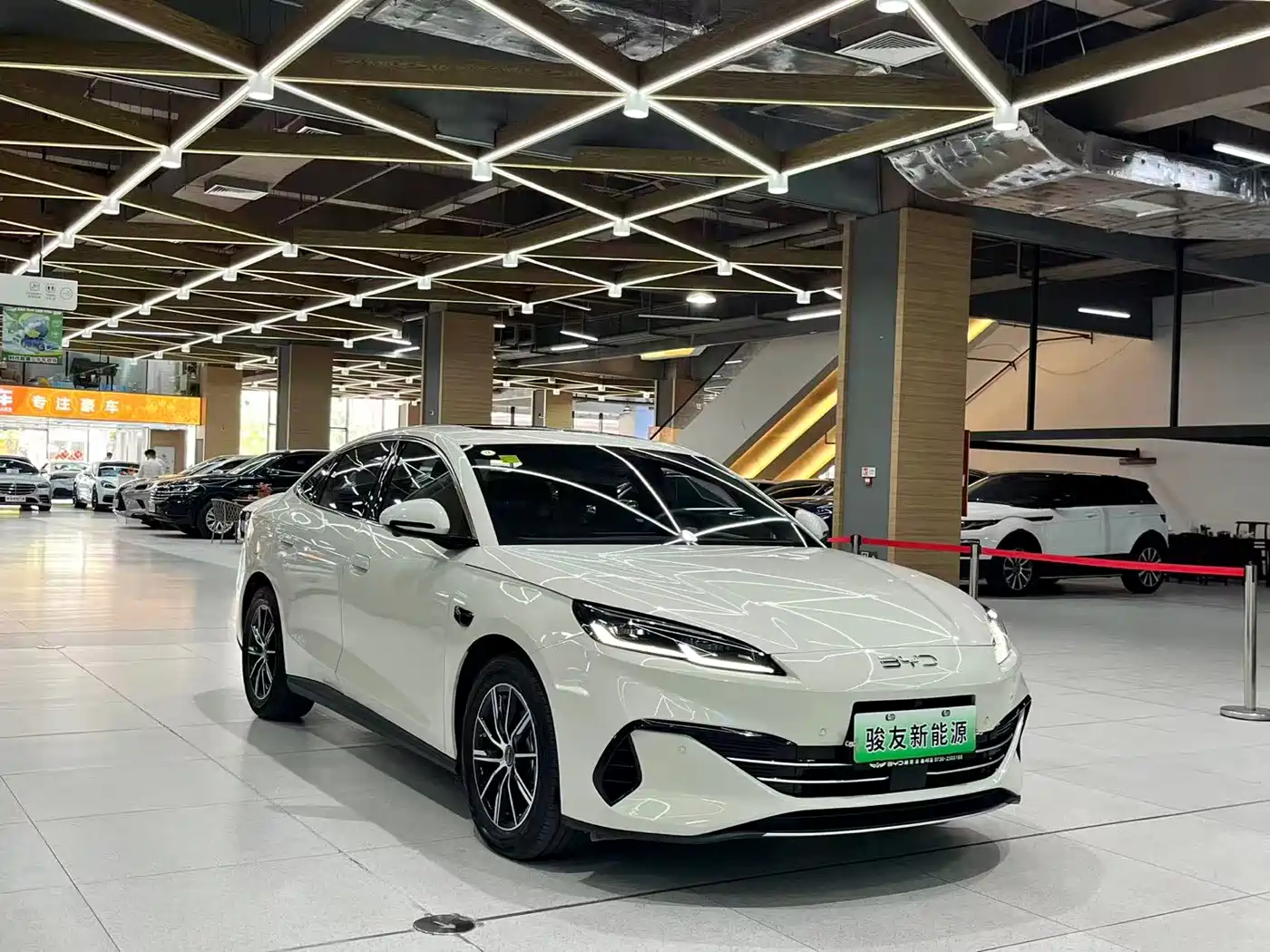 BYD Seal 06 New Energy 2025 DM-i Smart Drive Edition 120KM Luxury фото 2
