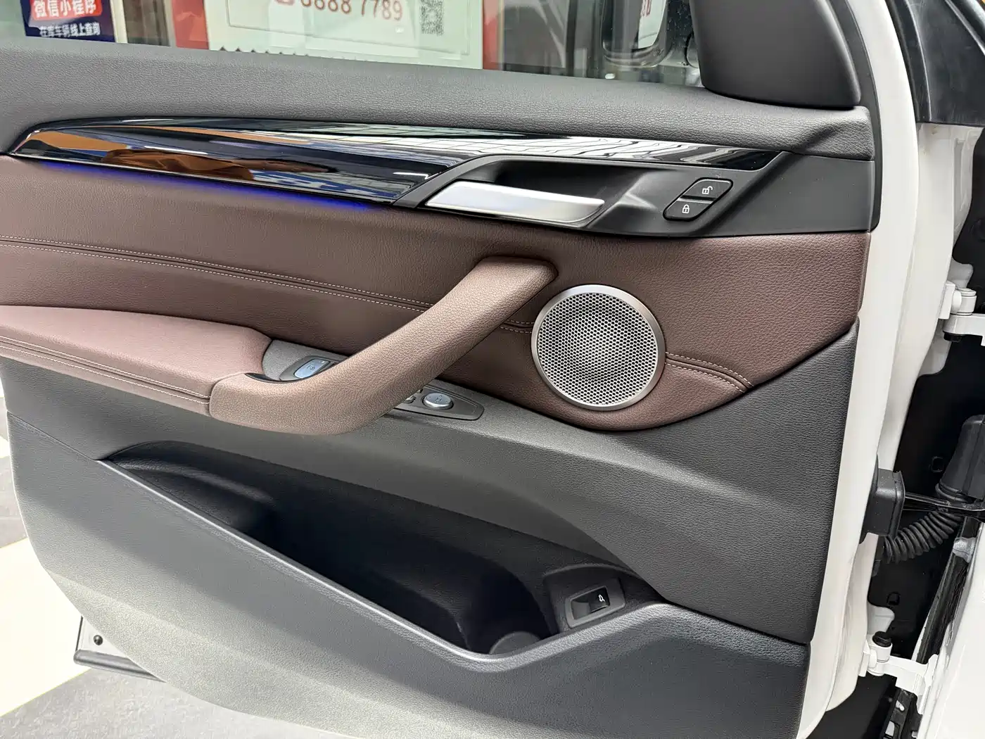 BMW X1 2022 sDrive20Li Fashion фото 9