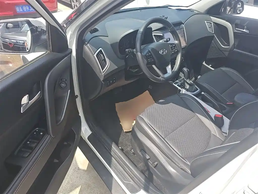 Hyundai Beijing Hyundai ix25 2017 1.6L Automatic Smart Edition фото 16