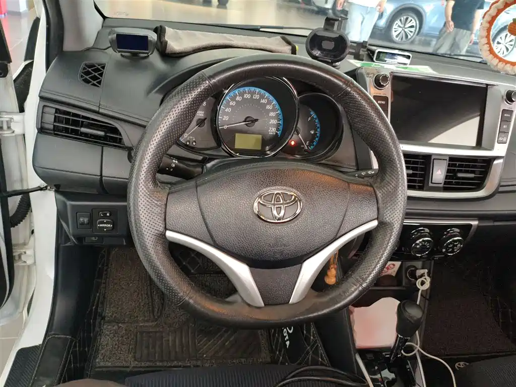 Toyota YARiS L Zhi Xiang 2017 1.5E CVT Charming Edition фото 7
