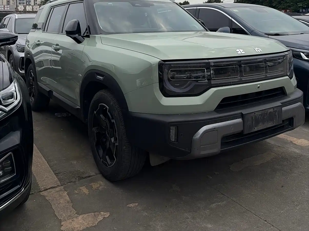 BAIC ORV Beijing Off-Road BJ30 2024 1.5T Magic Core Electric Drive Advanced Edition фото 3