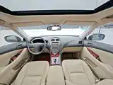 Фото 11 - Lexus ES