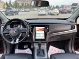 Фото 9 - Roewe RX5