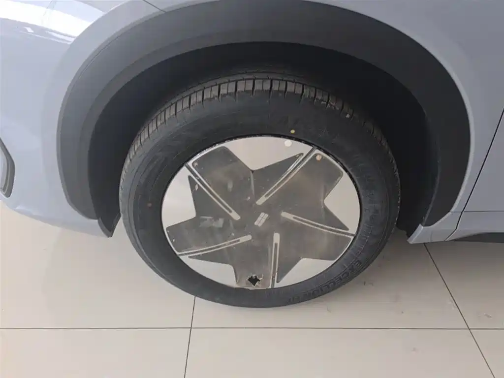 Geely Galaxy Galaxy E5 2026 530km Voyager Edition фото 23