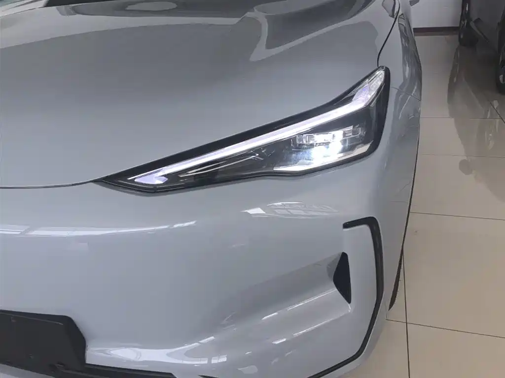 Geely Galaxy Galaxy E5 2026 530km Voyager Edition фото 24