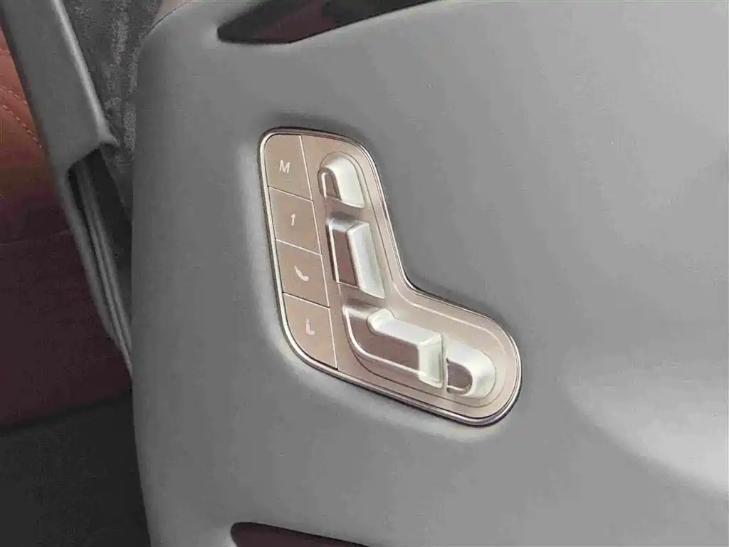 Mercedes-Benz Vito 2026 2024 2.0T Elite Edition 7-Seater