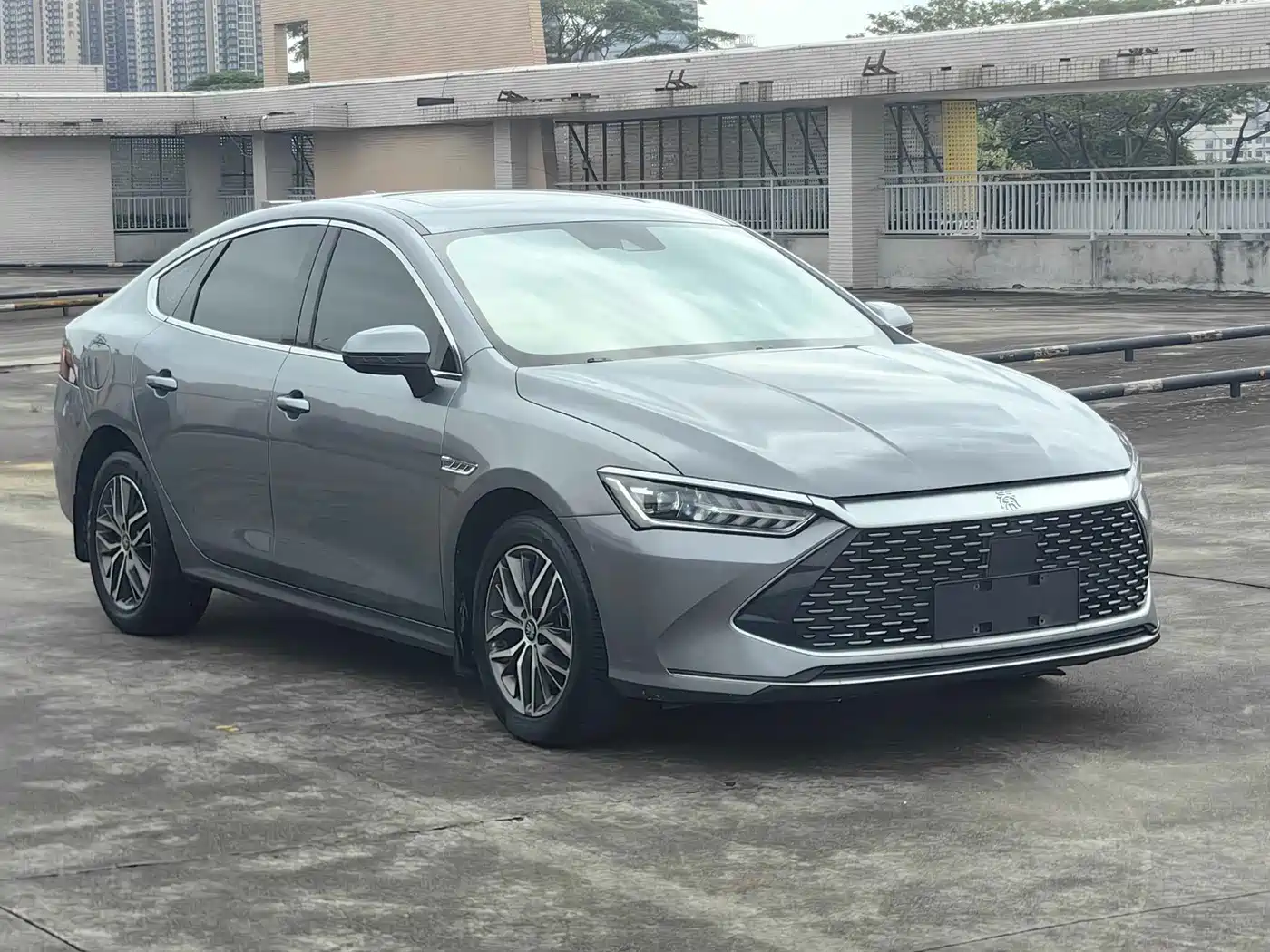 BYD Qin PLUS 2021 2021 DM-i 120KM Flagship
