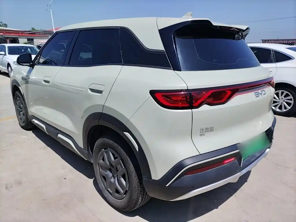 BYD Yuan UP 2024 401KM Vitality Edition фото 5