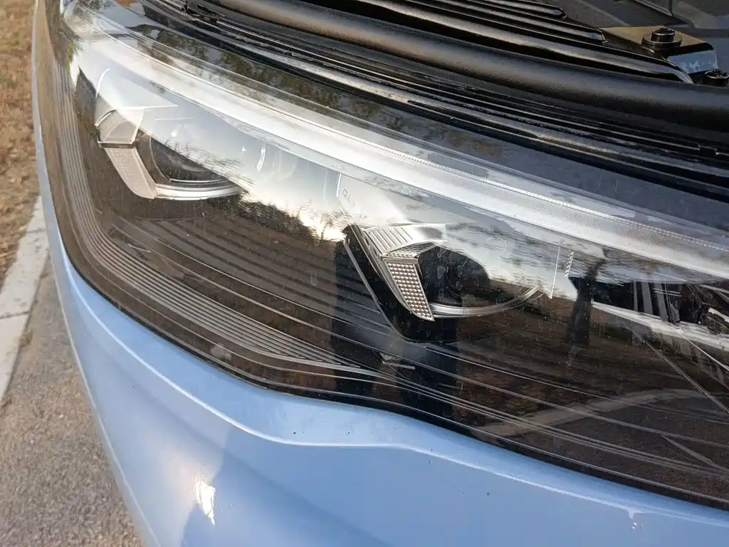 Фото 7 - Volkswagen Tiguan L