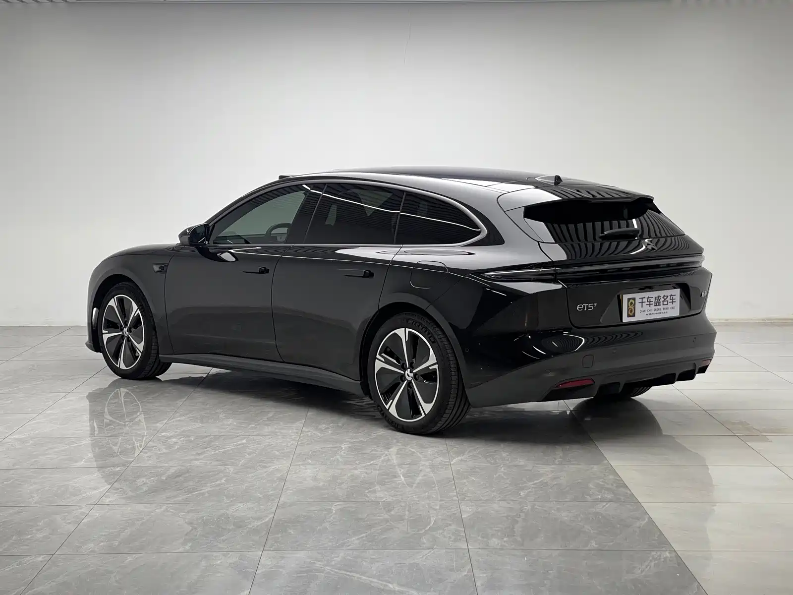 Фото 4 - NIO ET5T