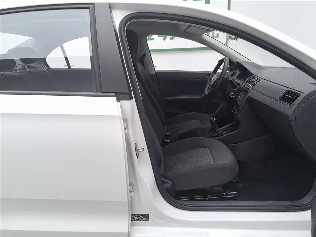 Volkswagen Santana 2019 1.5L Manual Trend China VI фото 23
