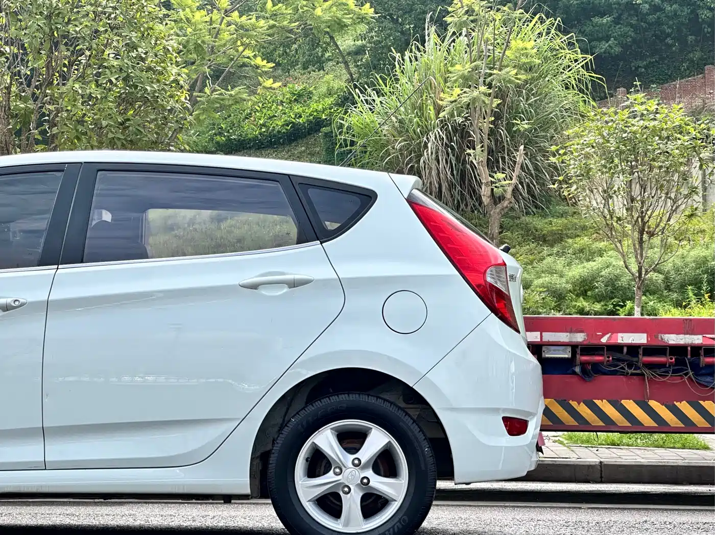 Hyundai Reina 2014 2014 1.4L Manual GLX