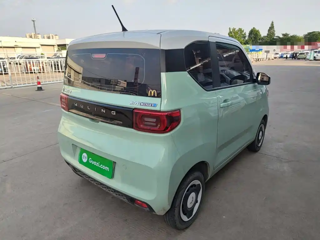 Фото 7 - Wuling Motors Hongguang MINIEV