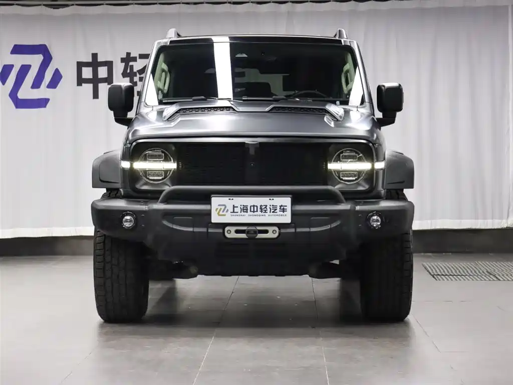 Tank 300 2024 Model 330 3.0T V6 фото 2