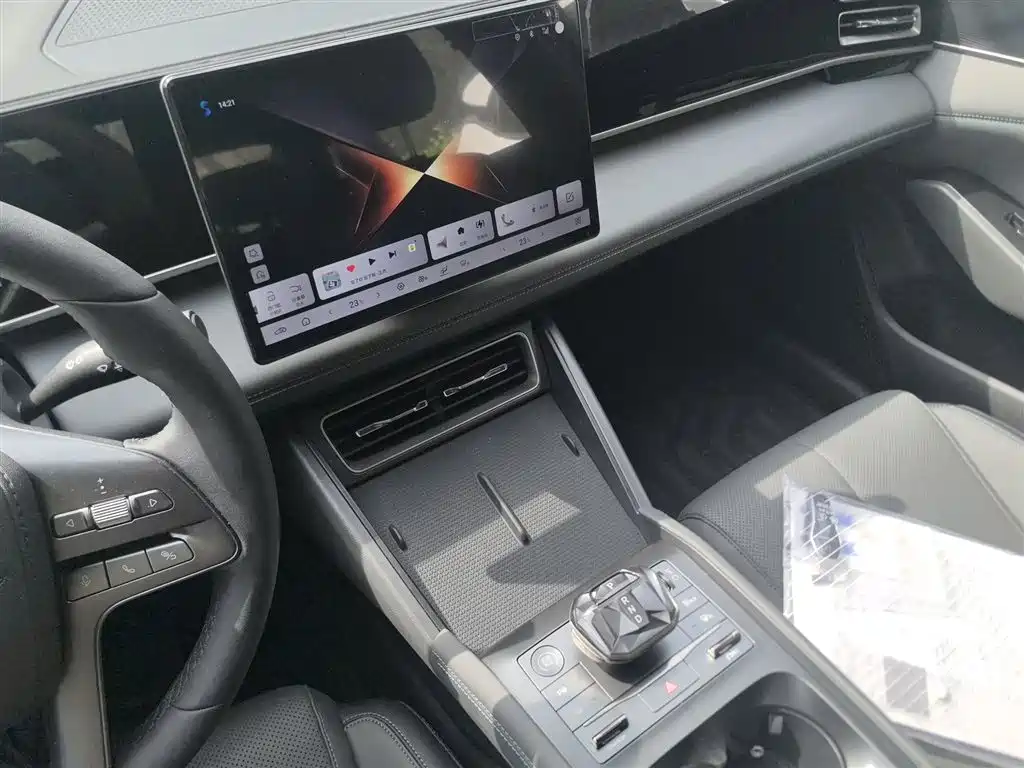 BYD Qin L 2025 DM-i Smart Drive Edition 80KM Leading фото 6