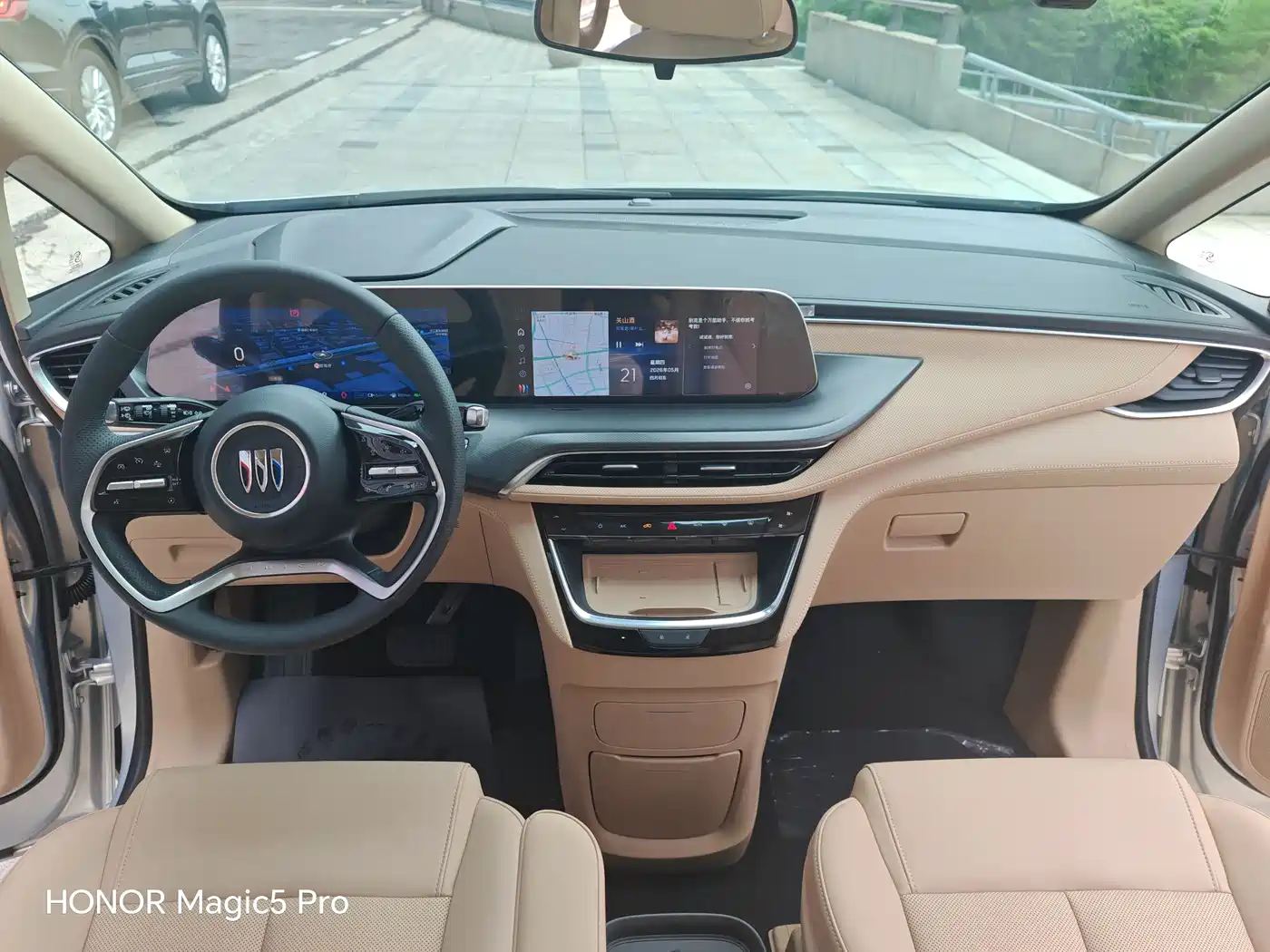 Buick GL8 New Energy 2025 Land Honor Premium Edition 7-Seater фото 15