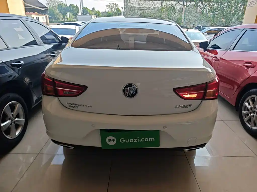 Photo 6 - Buick Verano
