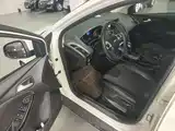 Фото 16 - Ford Focus