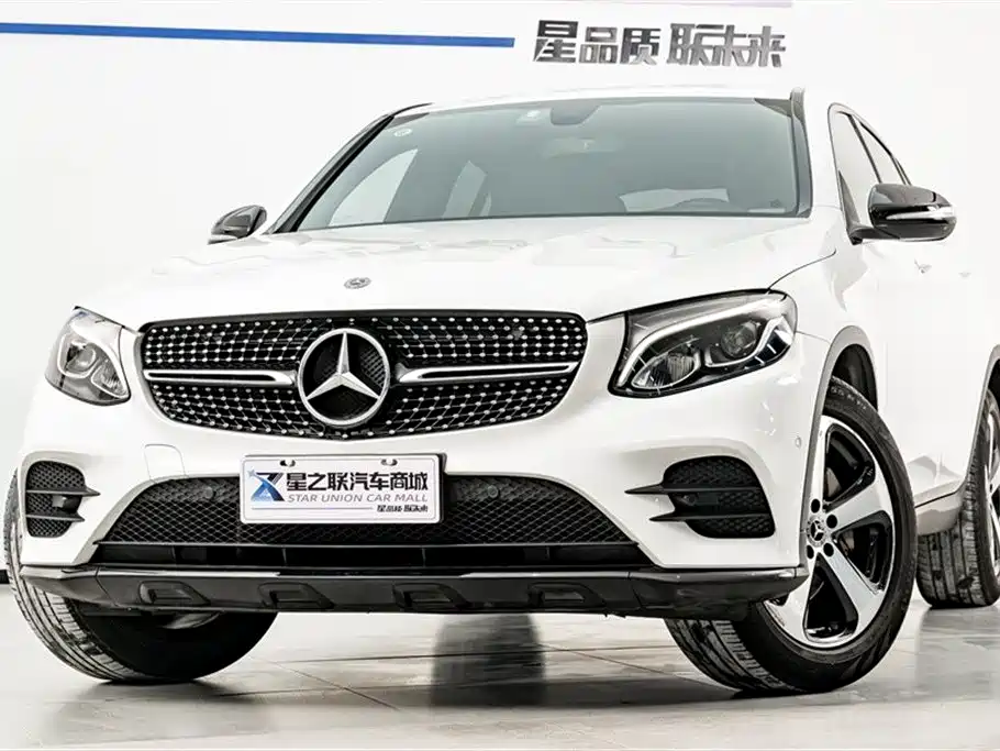 Mercedes-Benz GLC Coupe 2019 GLC 200 4MATIC Coupe SUV фото 3