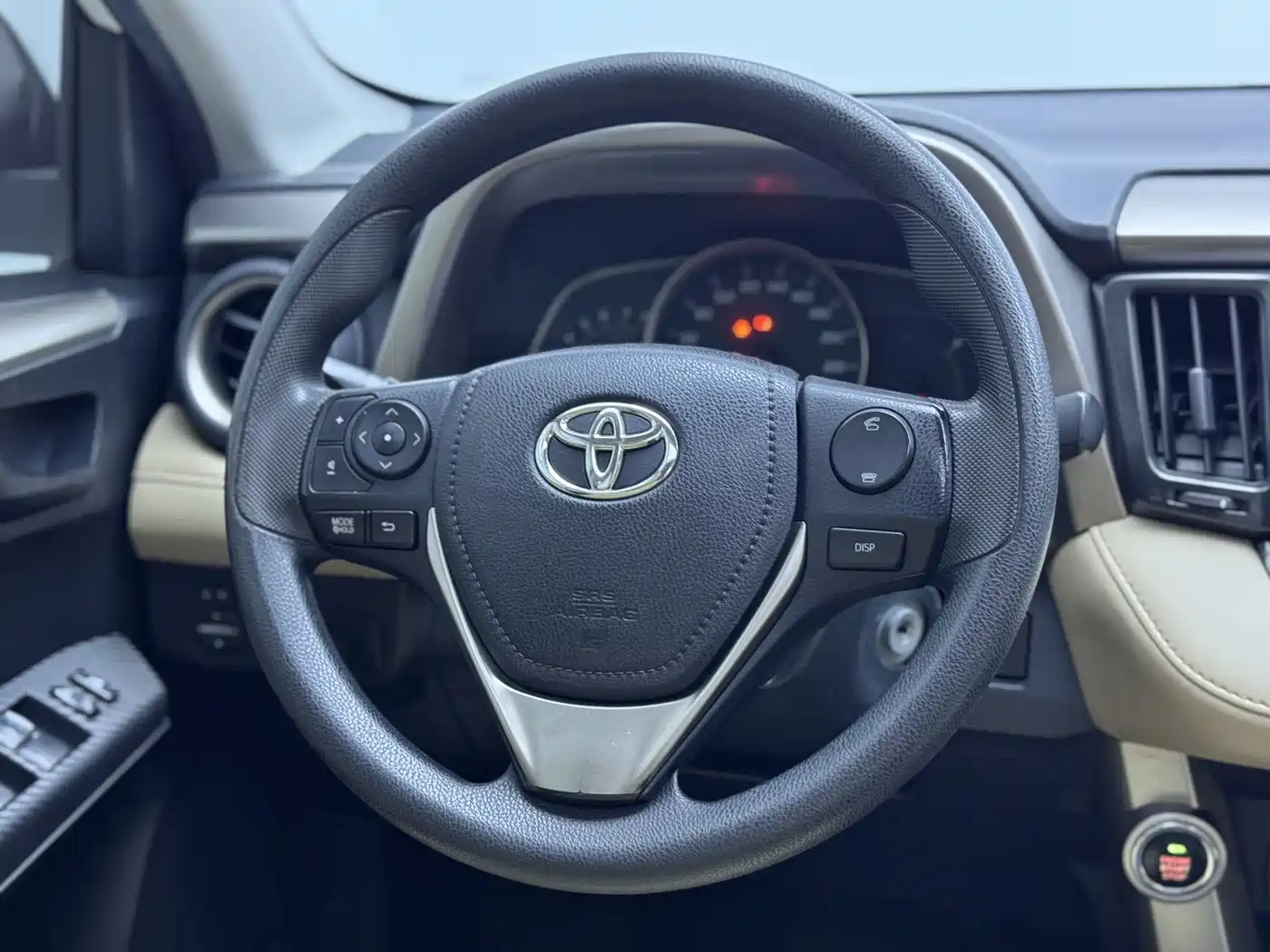 Toyota RAV4 Rongfang 2015 2.0L CVT 2WD Trend Edition фото 19