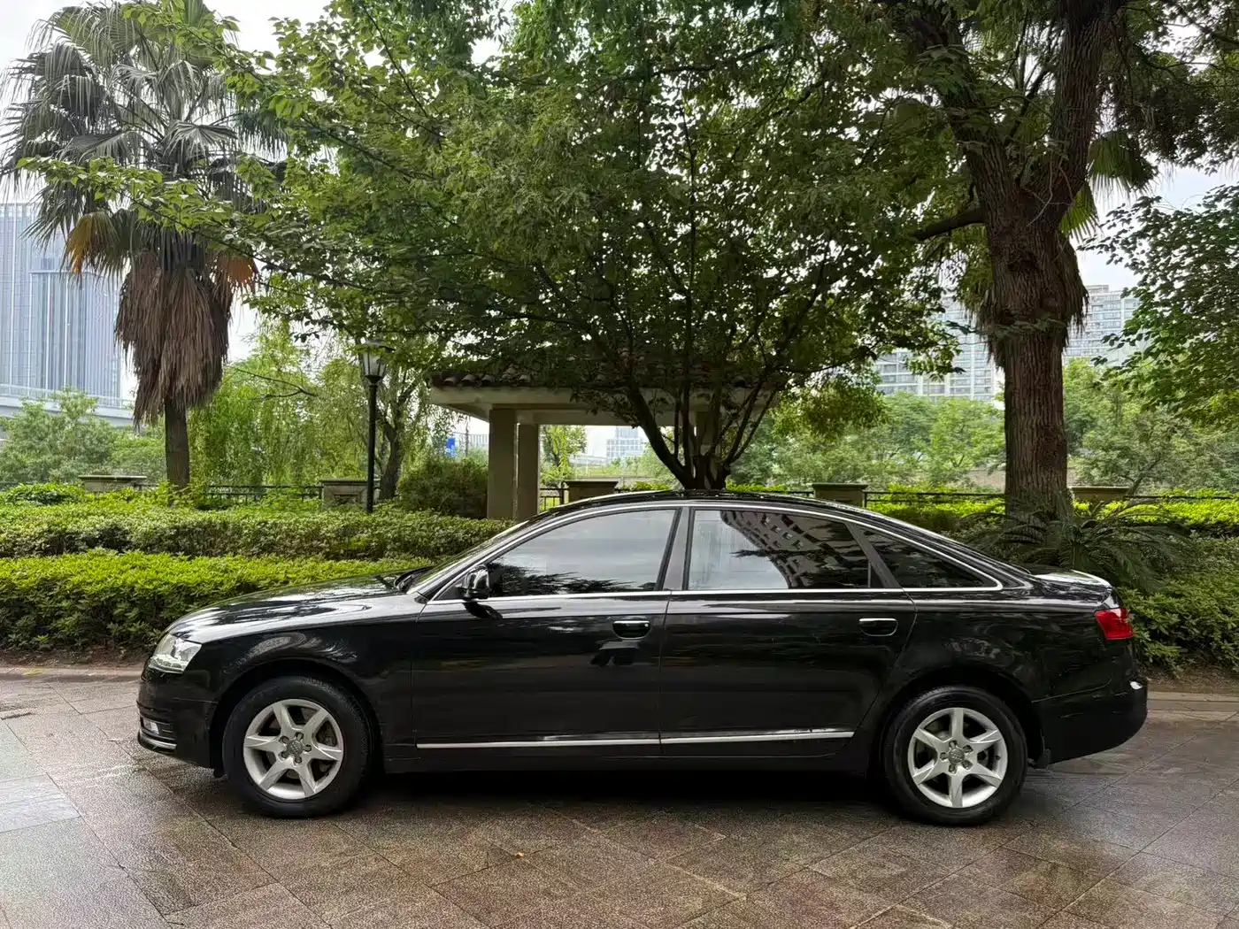 Audi A6L 2011 Model 2.0 TFSI Auto Standard фото 4