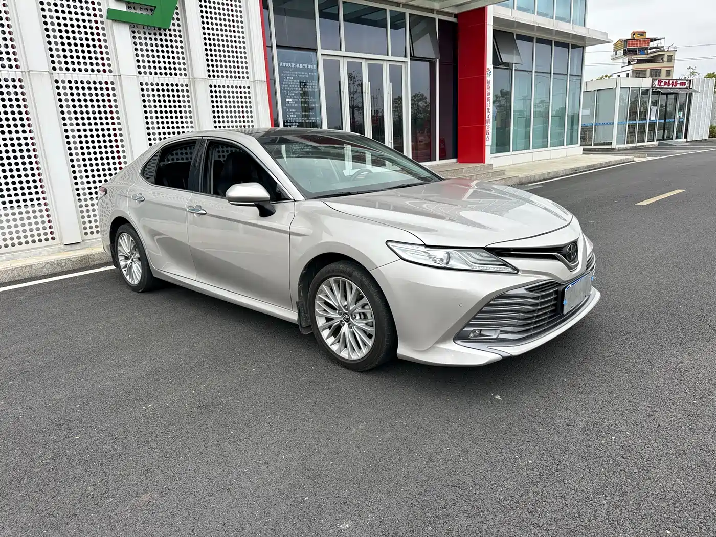 Toyota Camry 2019 2.5G Luxury Edition China VI фото 22
