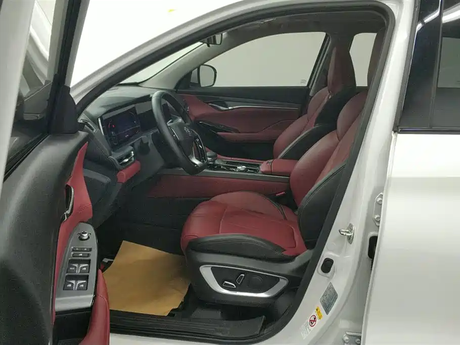 CHANGAN CS75 PLUS
