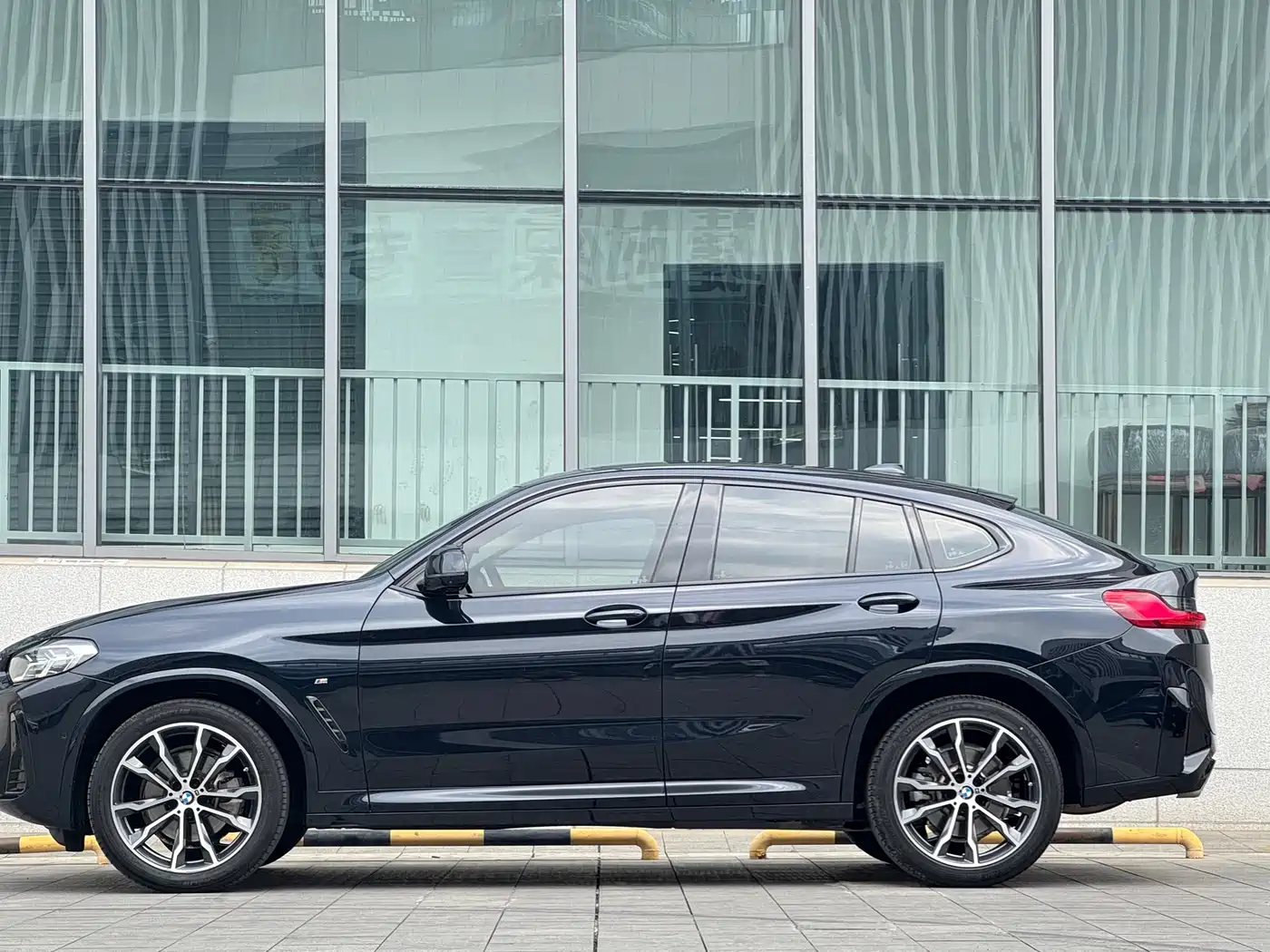 BMW X4 2022 xDrive 30i M Sport Package фото 4