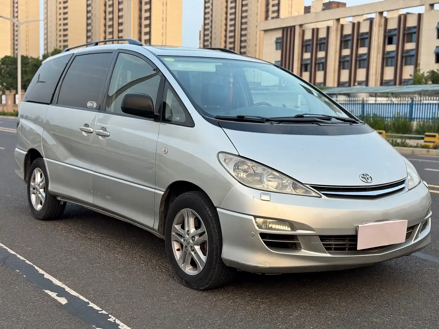  Toyota Previa 2006 Model 2.4L 7-Seater Luxury Edition
