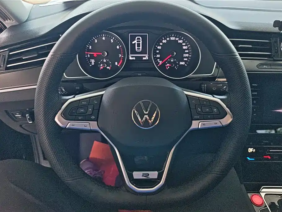 Volkswagen Magotan 2020 330TSI DSG Leading фото 15