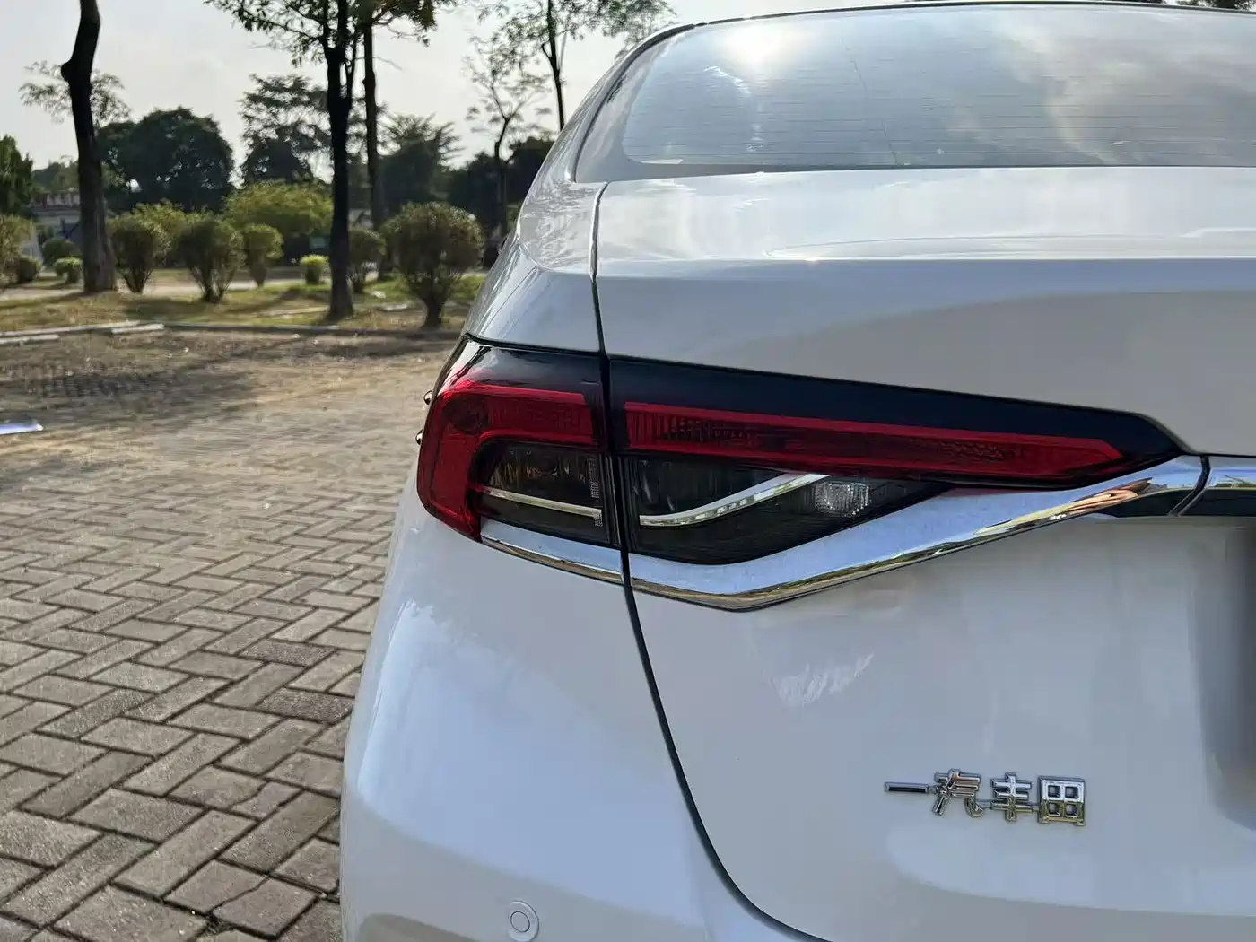 Toyota Corolla 2021 1.2T S-CVT Pioneer PLUS Edition фото 18