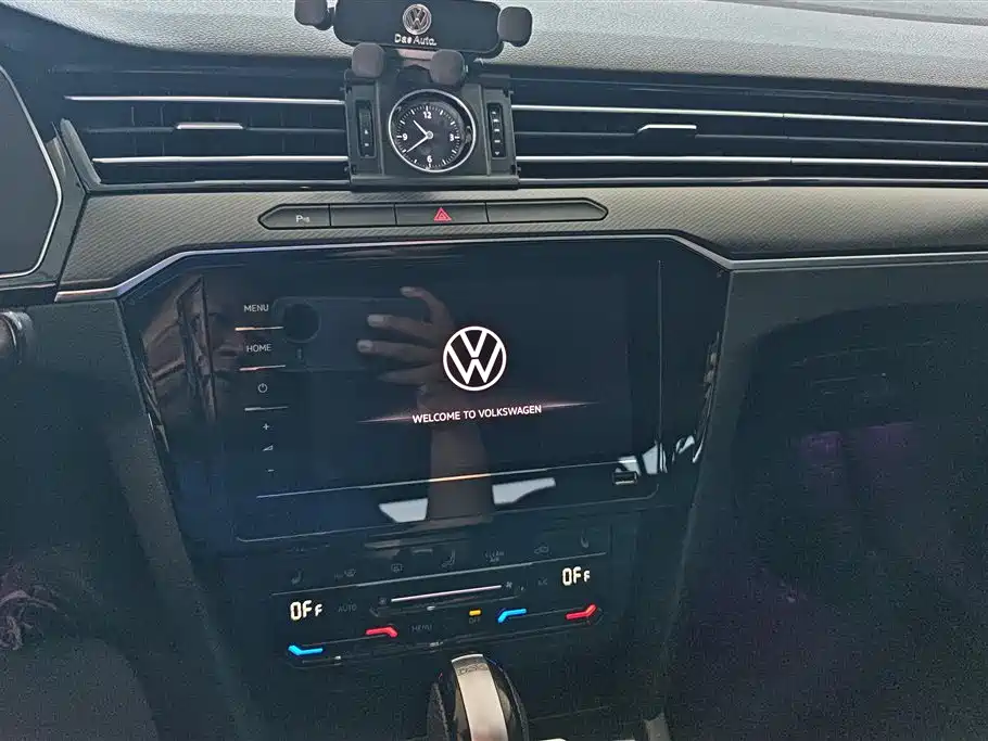 Volkswagen Magotan 2020 330TSI DSG Leading фото 13