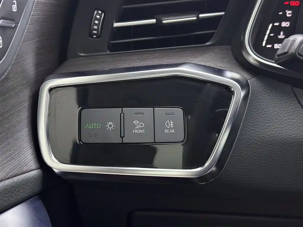 Photo 10 - Audi A7L