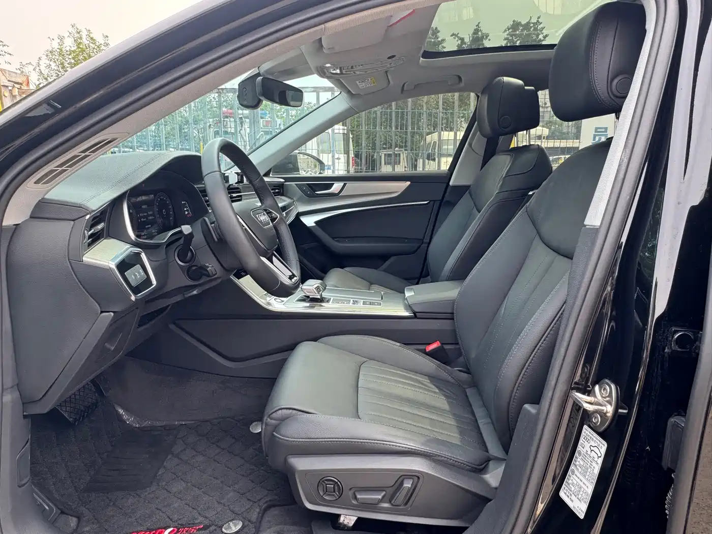 Audi A6L 2022 45 TFSI Premium Elegance фото 12