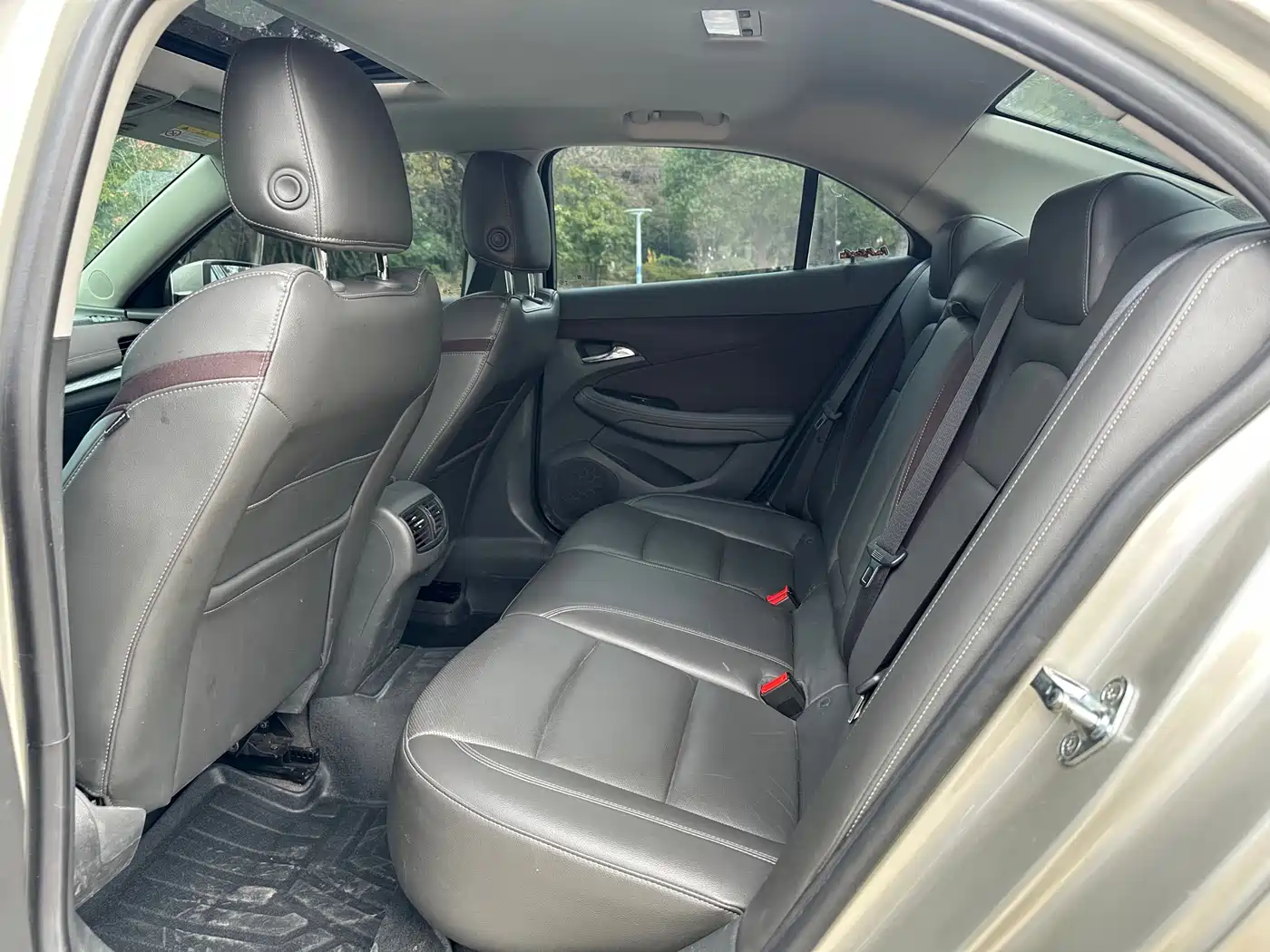 Chevrolet Malibu 2017 1.5T Automatic Luxury Edition фото 6