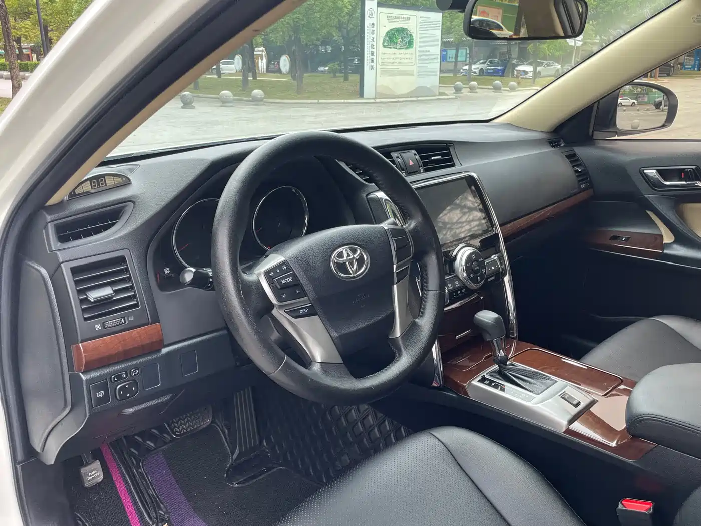 Toyota Reiz 2013 2.5S Elite Edition фото 13