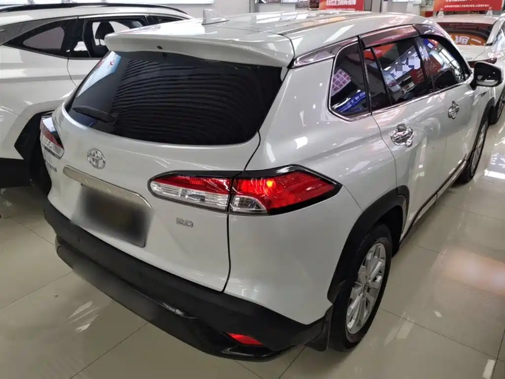 Toyota Frontlander 2023 2.0L CVT Leading Edition фото 7