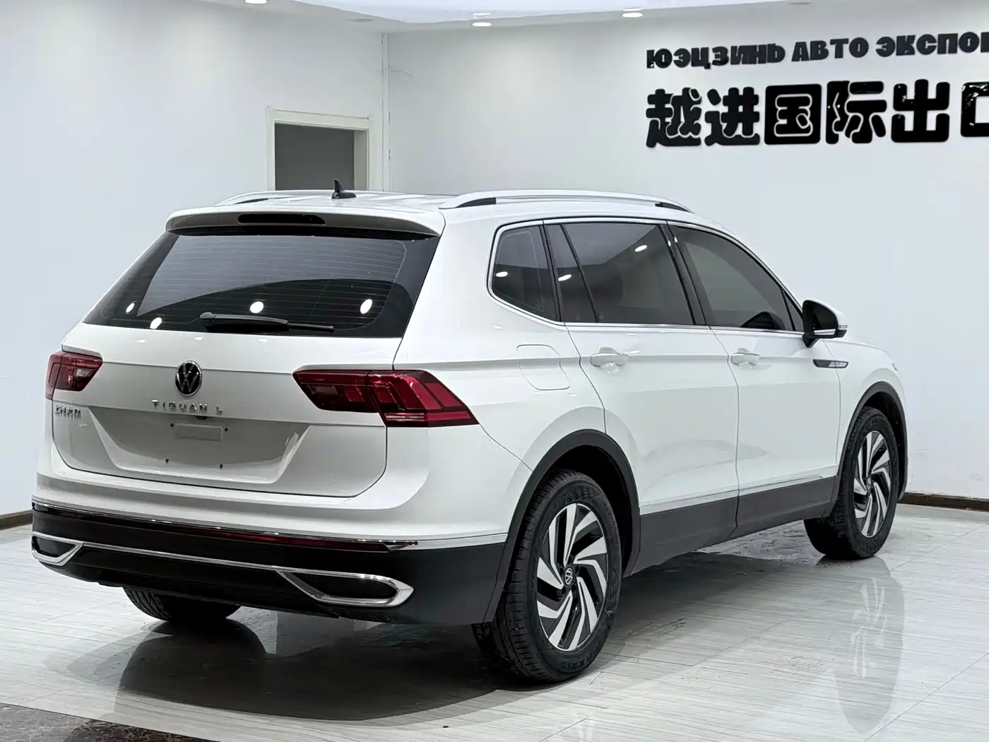 Volkswagen Tiguan L 2023 280TSI 2WD Trend Limited Edition фото 10