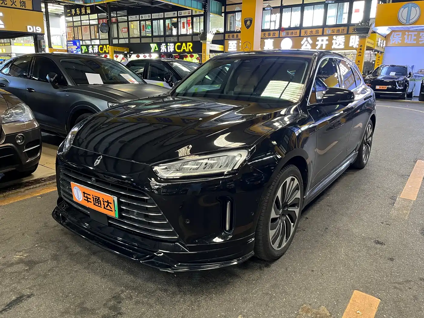 AITO Wenjie AITO M5 2022 Extended Range AWD Ultimate Edition фото 2